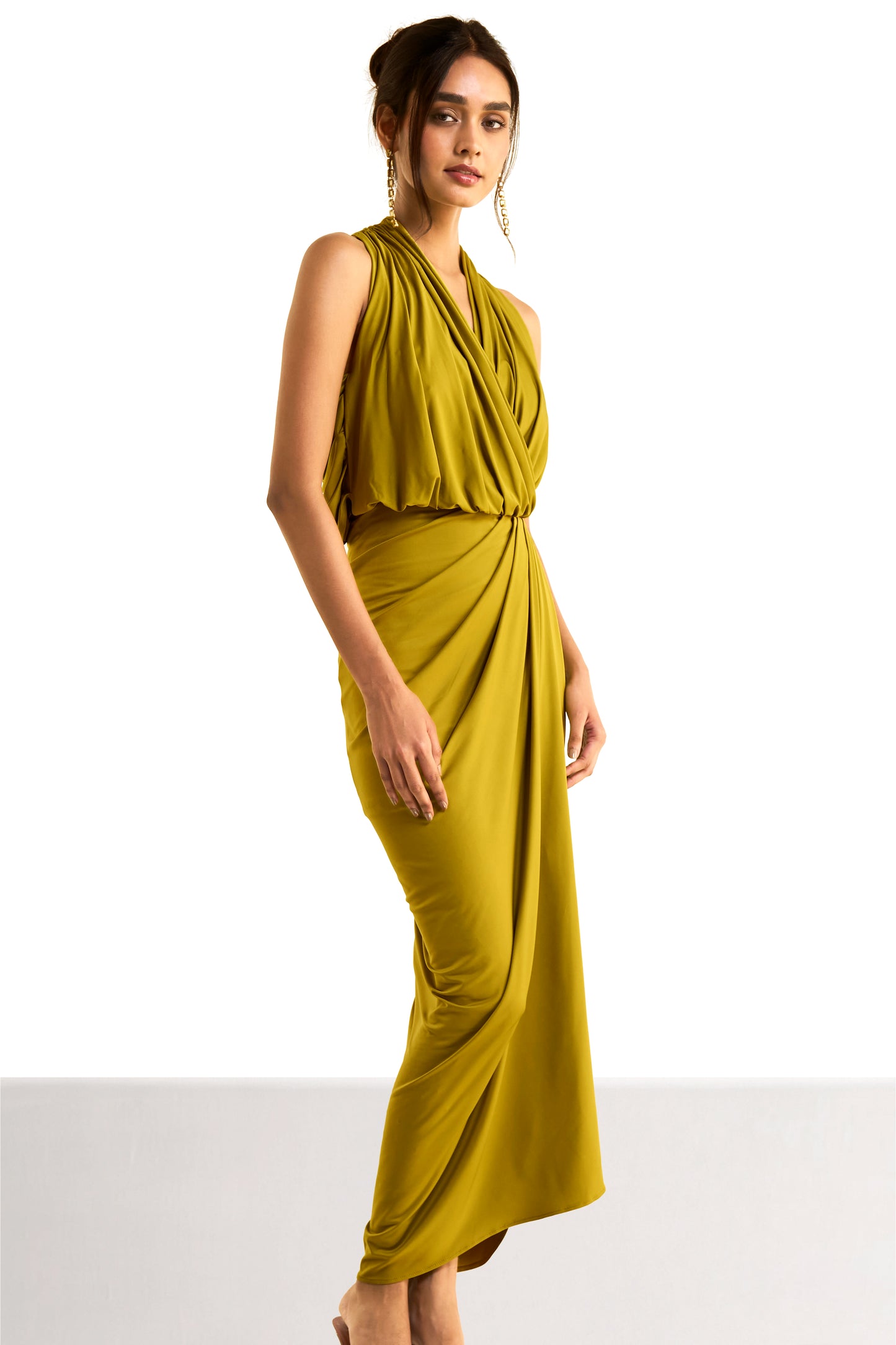 HALTER NECK FRONT OVERLAP KNIT DRESS
