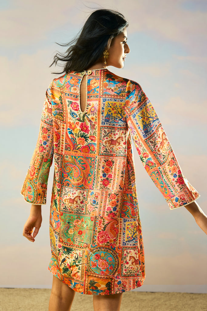 ORNAMENTAL PRINT DRESS dash and dot