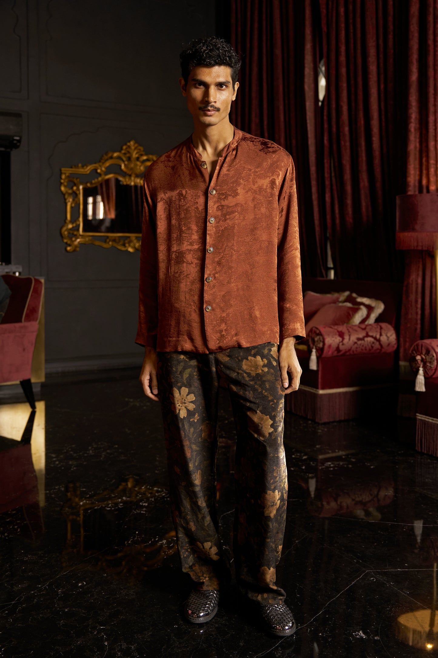 TEXTURED JACQUARD SHIRT