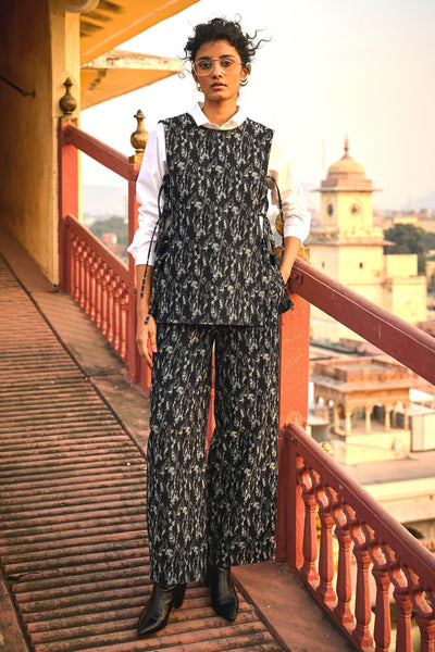 DENIM JACQUARD OVERLAY AND PANT SET - dash and dot