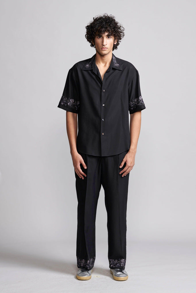 METALLIC EMBROIDERED SET - dash and dot dash and dot