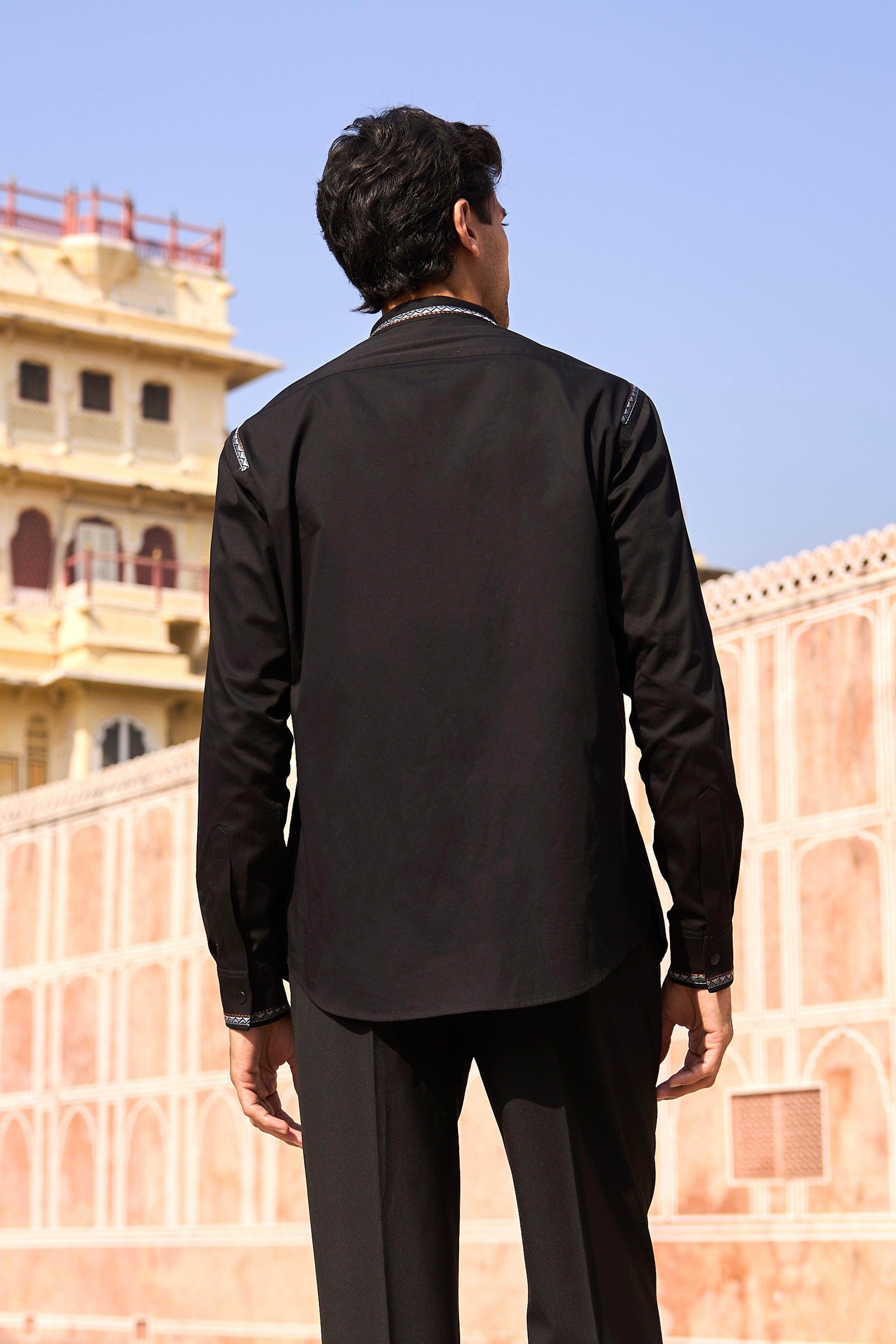 EMBROIDERED BORDER SHIRT - dash and dot