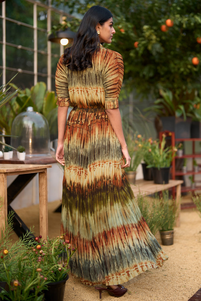 PLEATED TIE DYE SHIRT & SKIRT SET dash and dot
