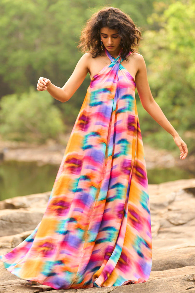 PRINTED HALTER FLARED DRESS - dash and dot dash and dot