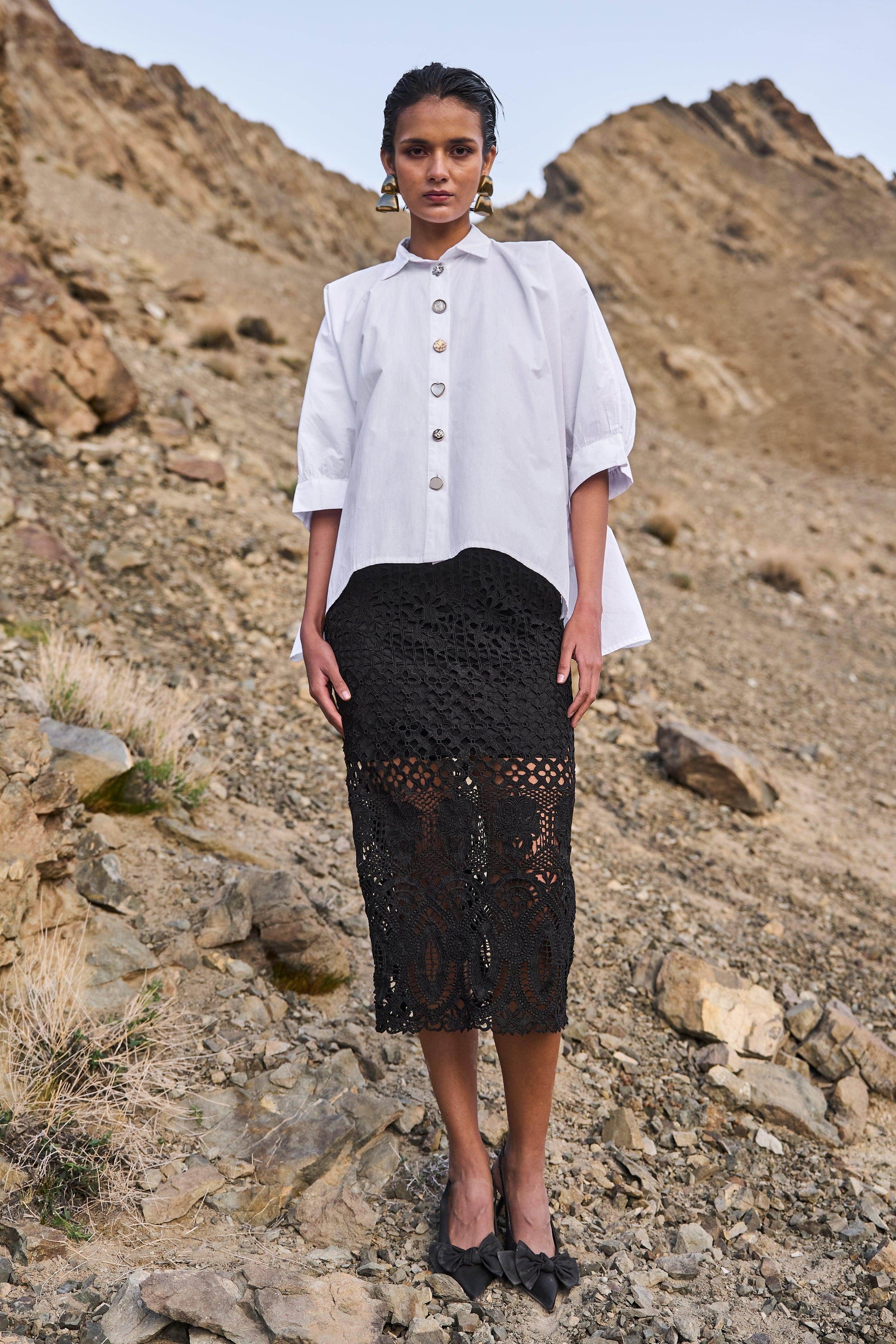 METALLIC LACE SKIRT - dash and dot