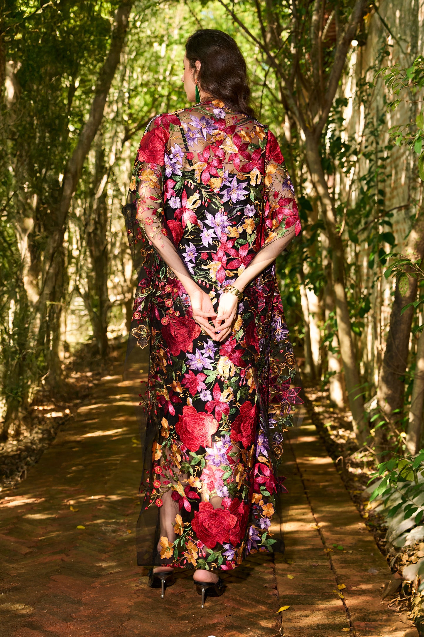 EMBROIDERED FLORAL KAFTAN