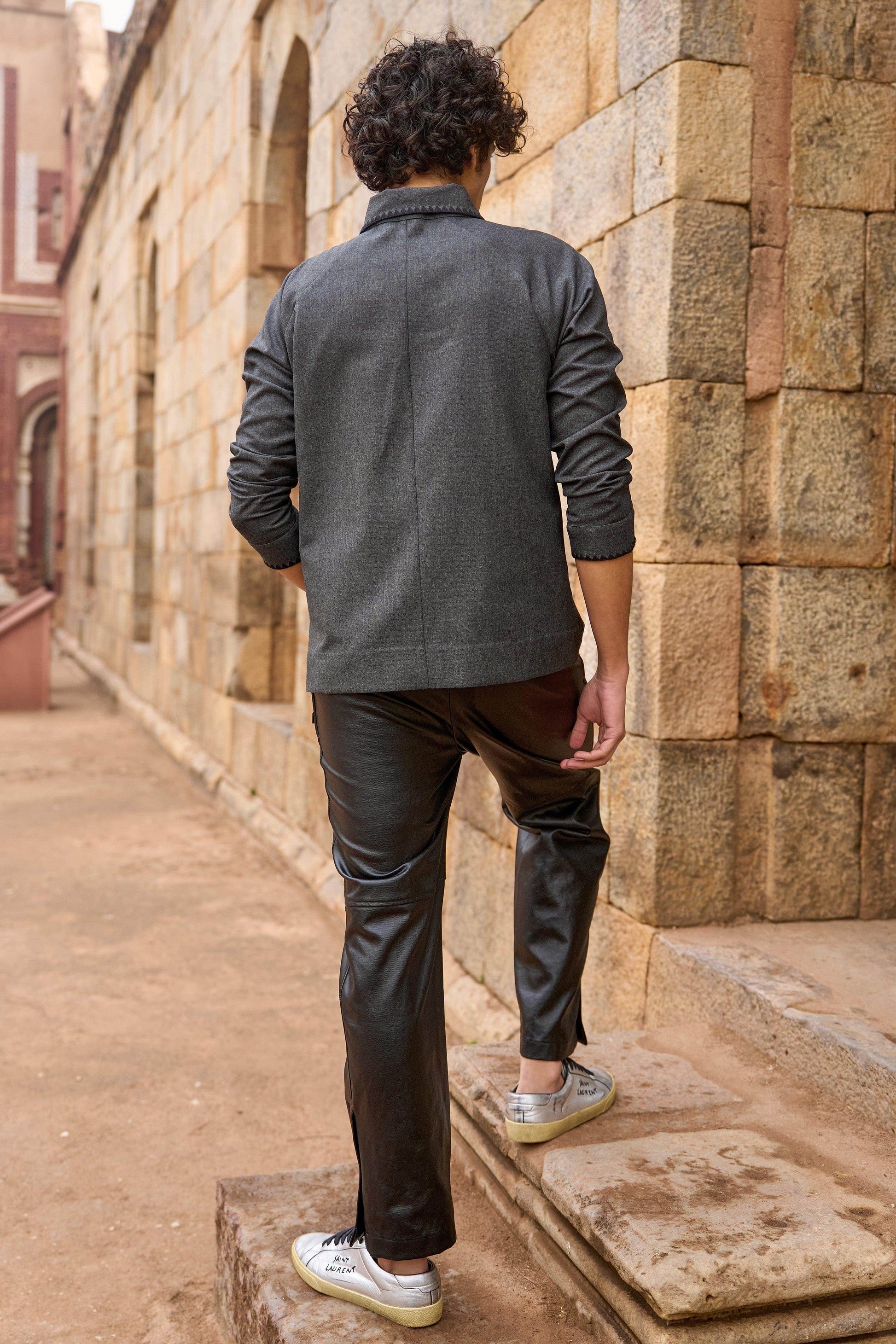 CONTRAST STITCH SHIRT - dash and dot