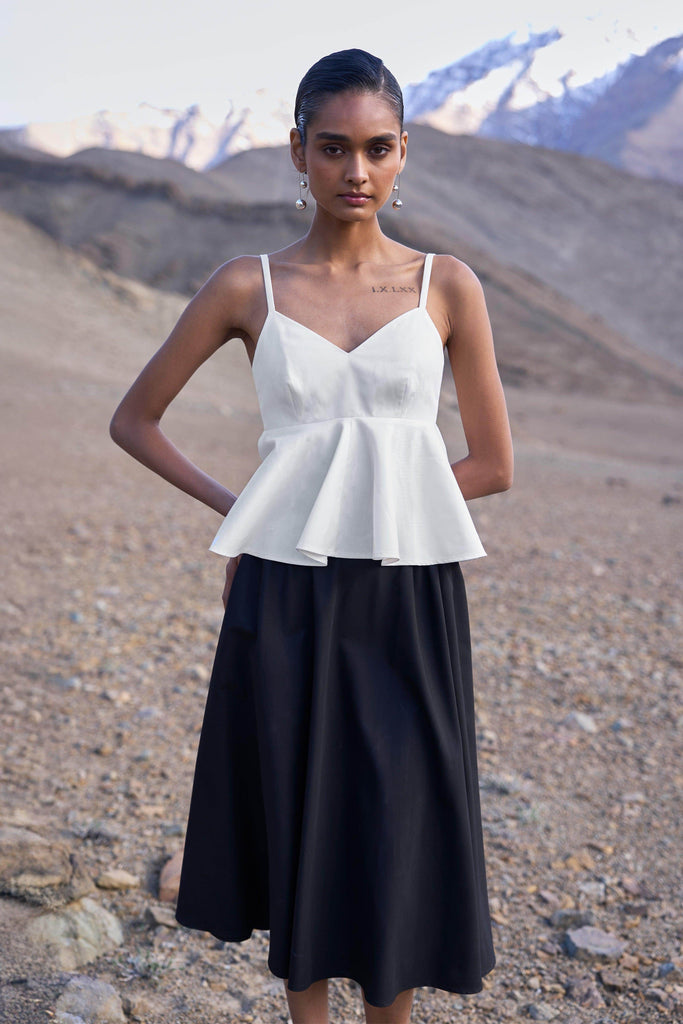 BLACK FLARE SKIRT - dash and dot dash and dot