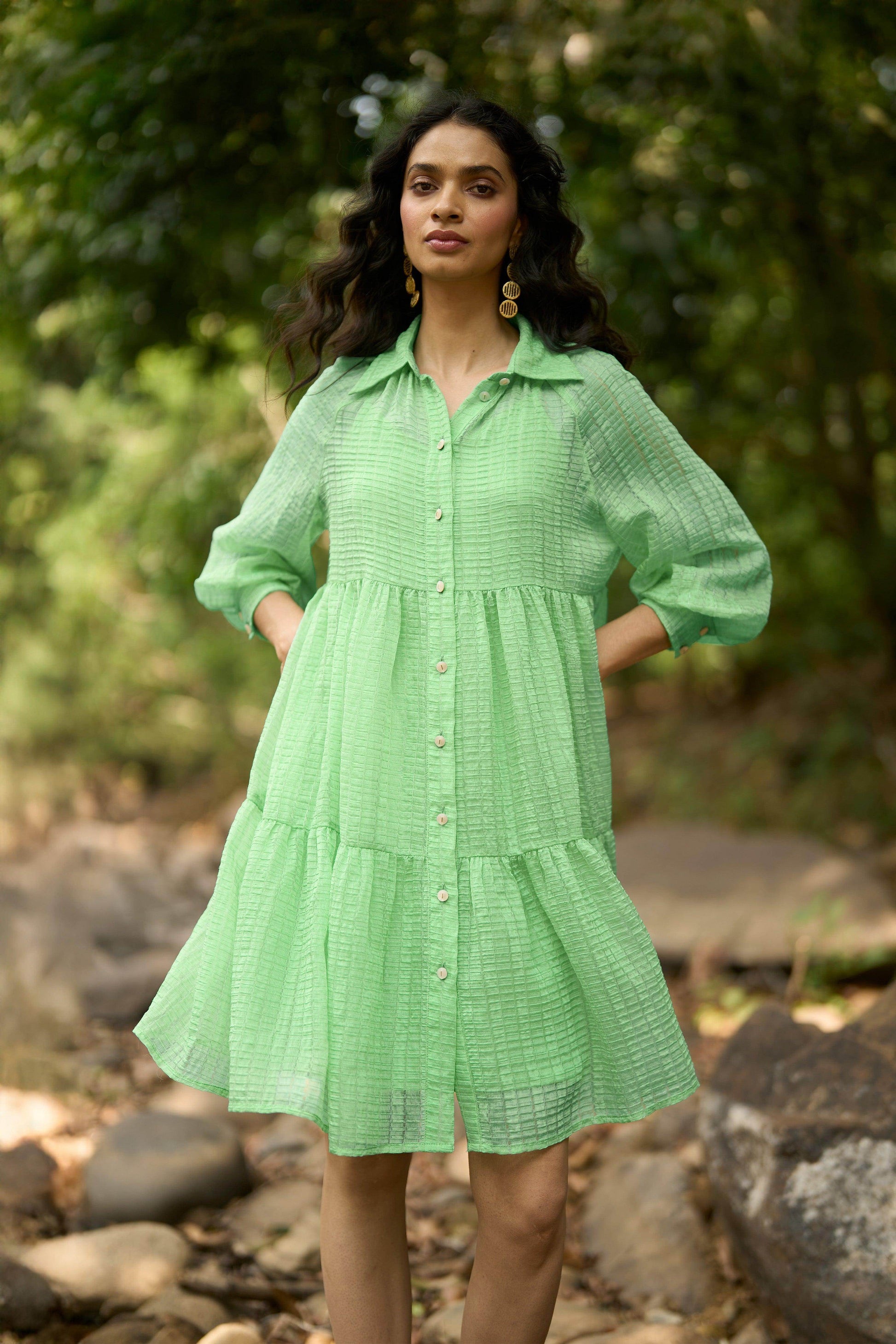 TEXTURED TIERED DRESS - dash and dot