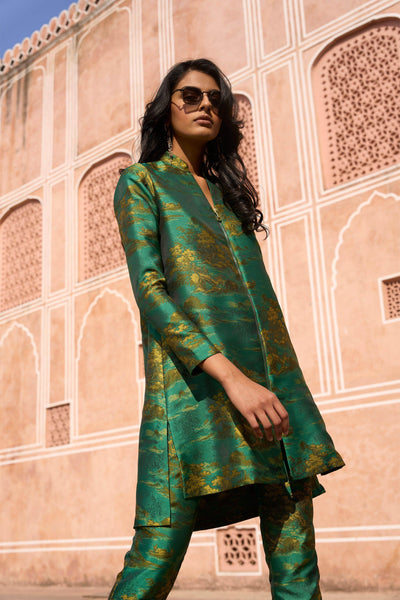 PATTERNED BROCADE LONGLINE TOP - dash and dot