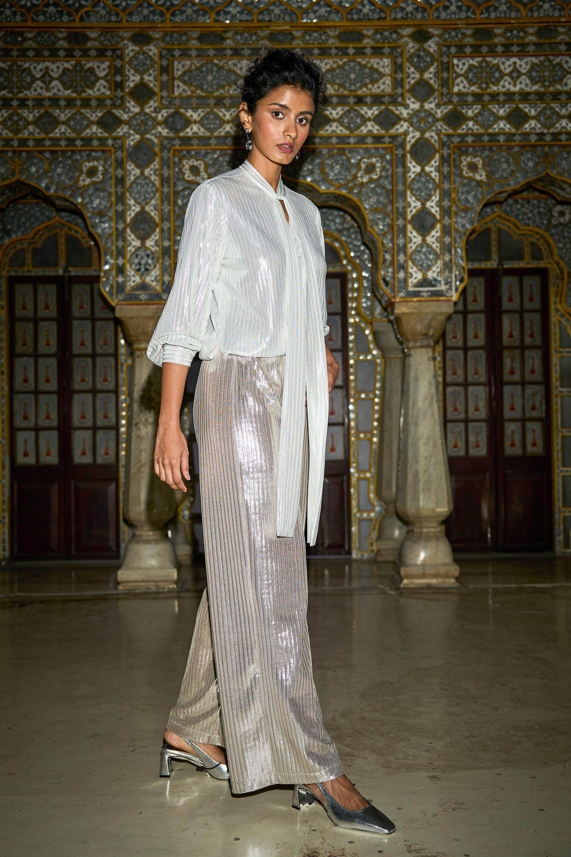 TEXTURED LAMÉ PANT SET - dash and dot