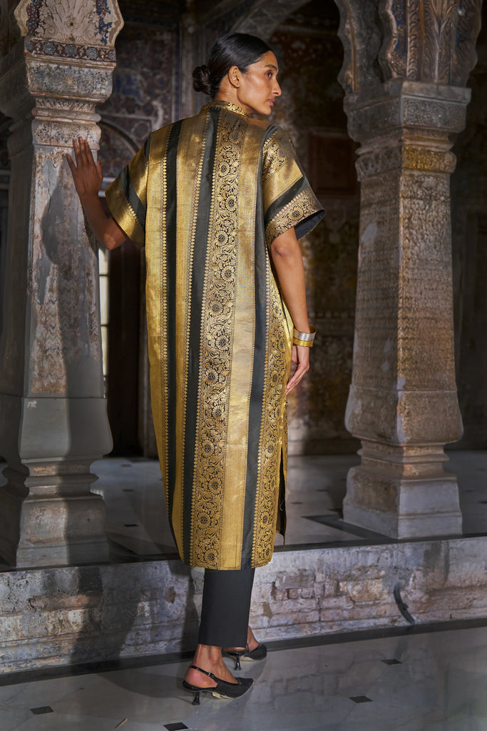 BENARES BROCADE STRIPED LONGLINE SET dash and dot