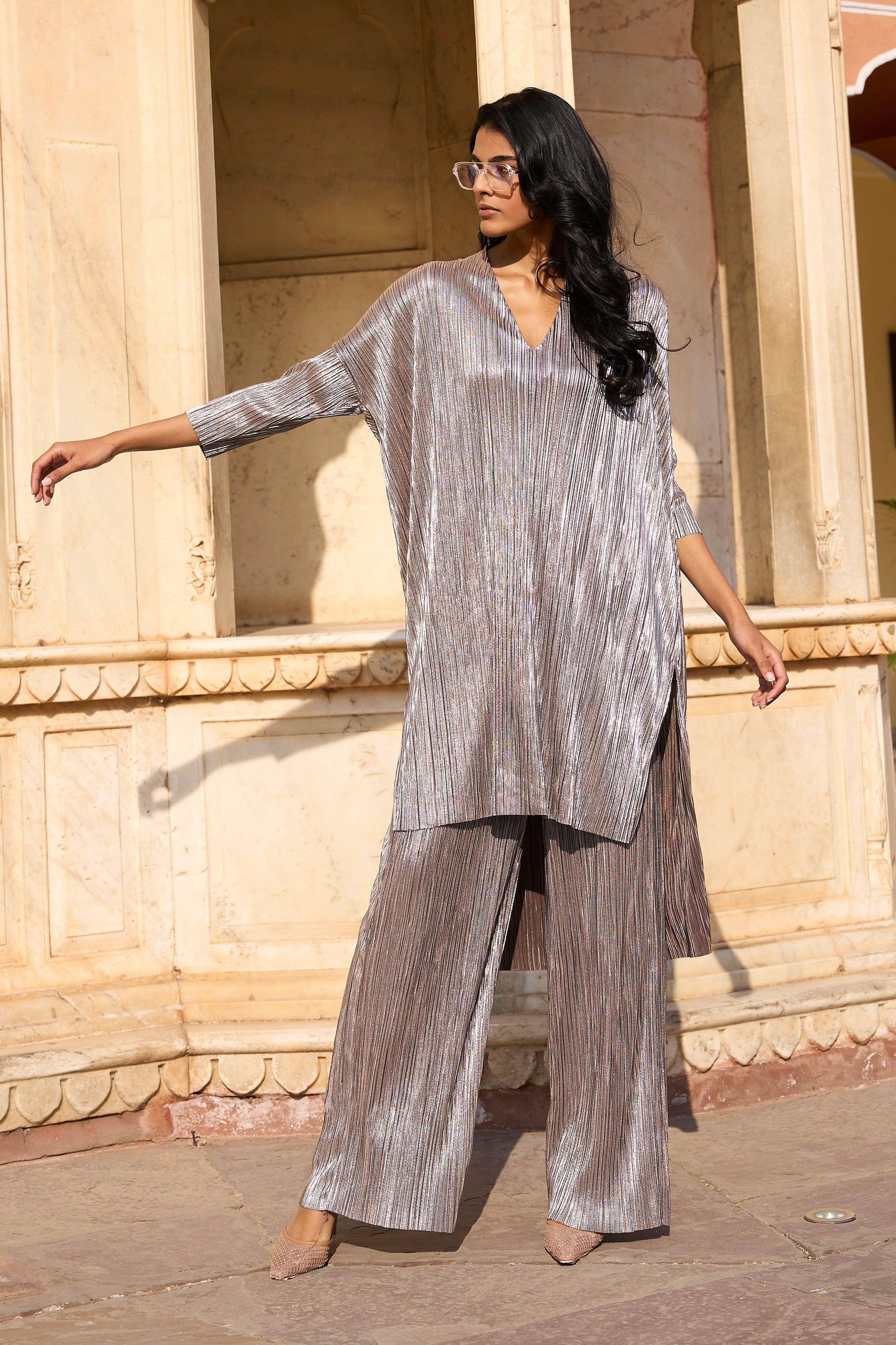 PLEATED LAMÉ SET - dash and dot