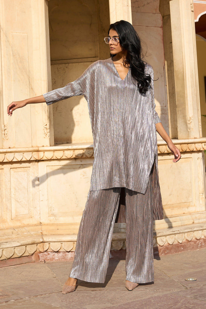 PLEATED LAMÉ TOP - dash and dot dash and dot