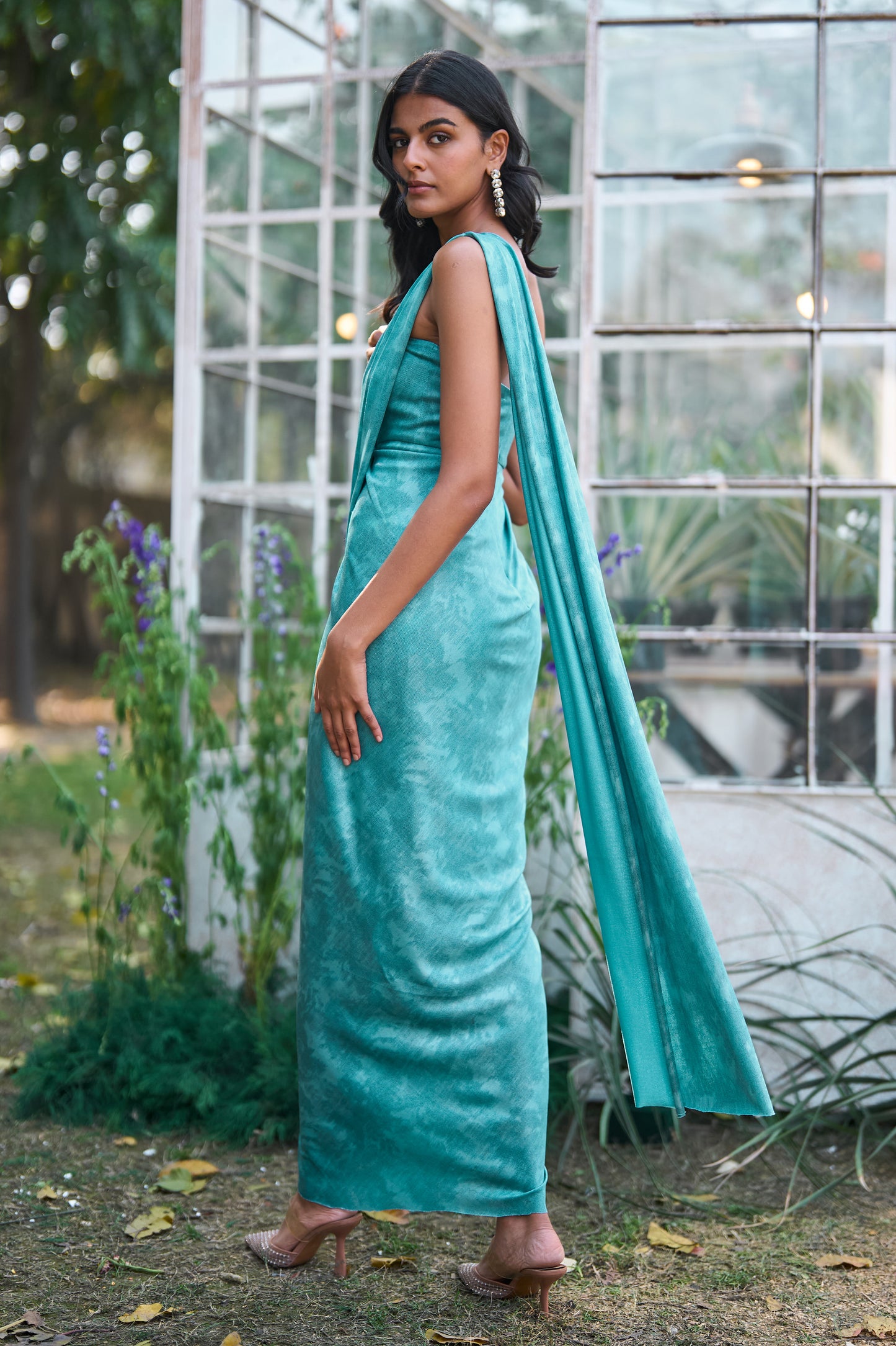 SARI DRAPE GOWN