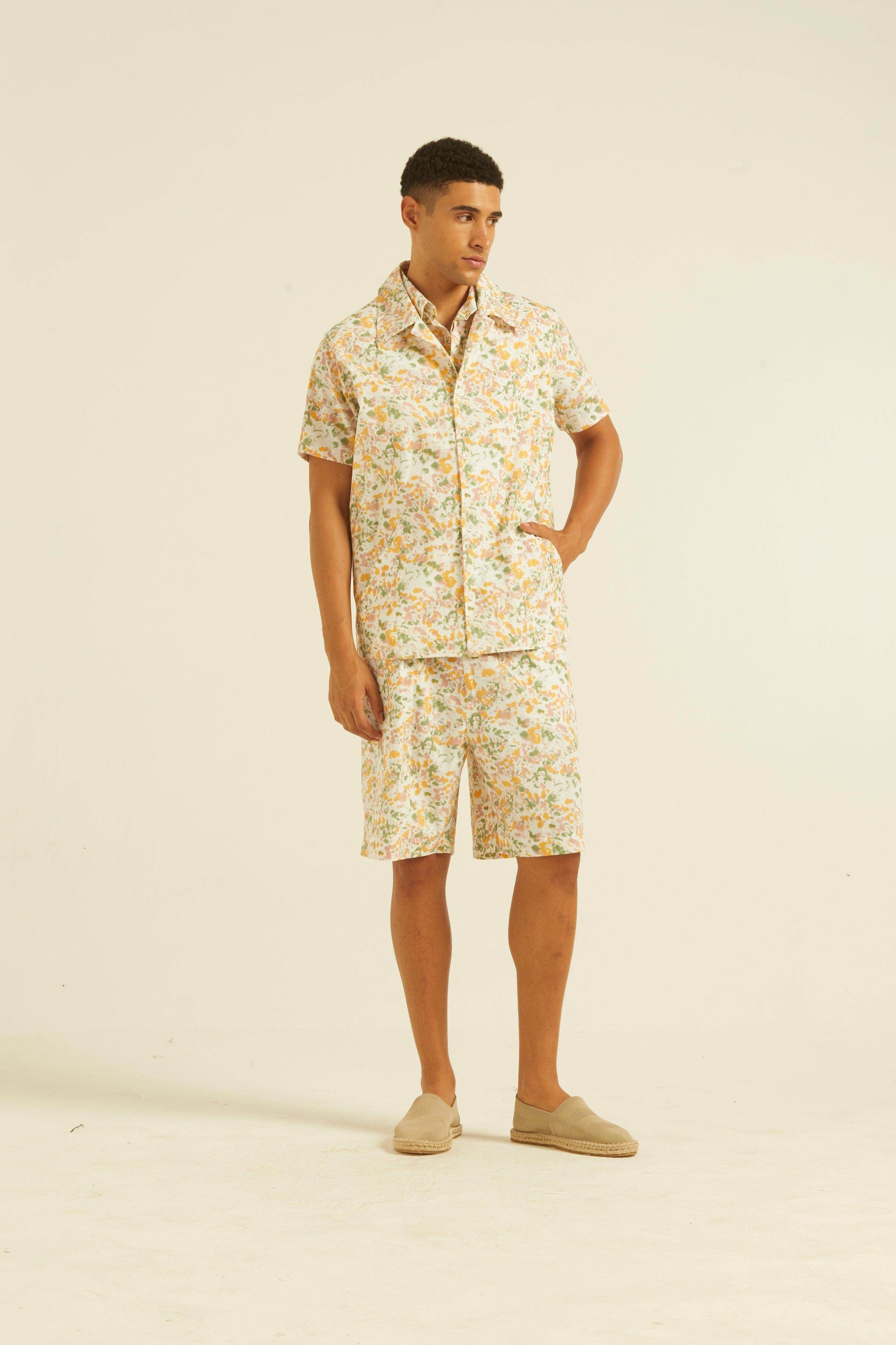 PRINTED SHORTS SHIRT - dash and dot