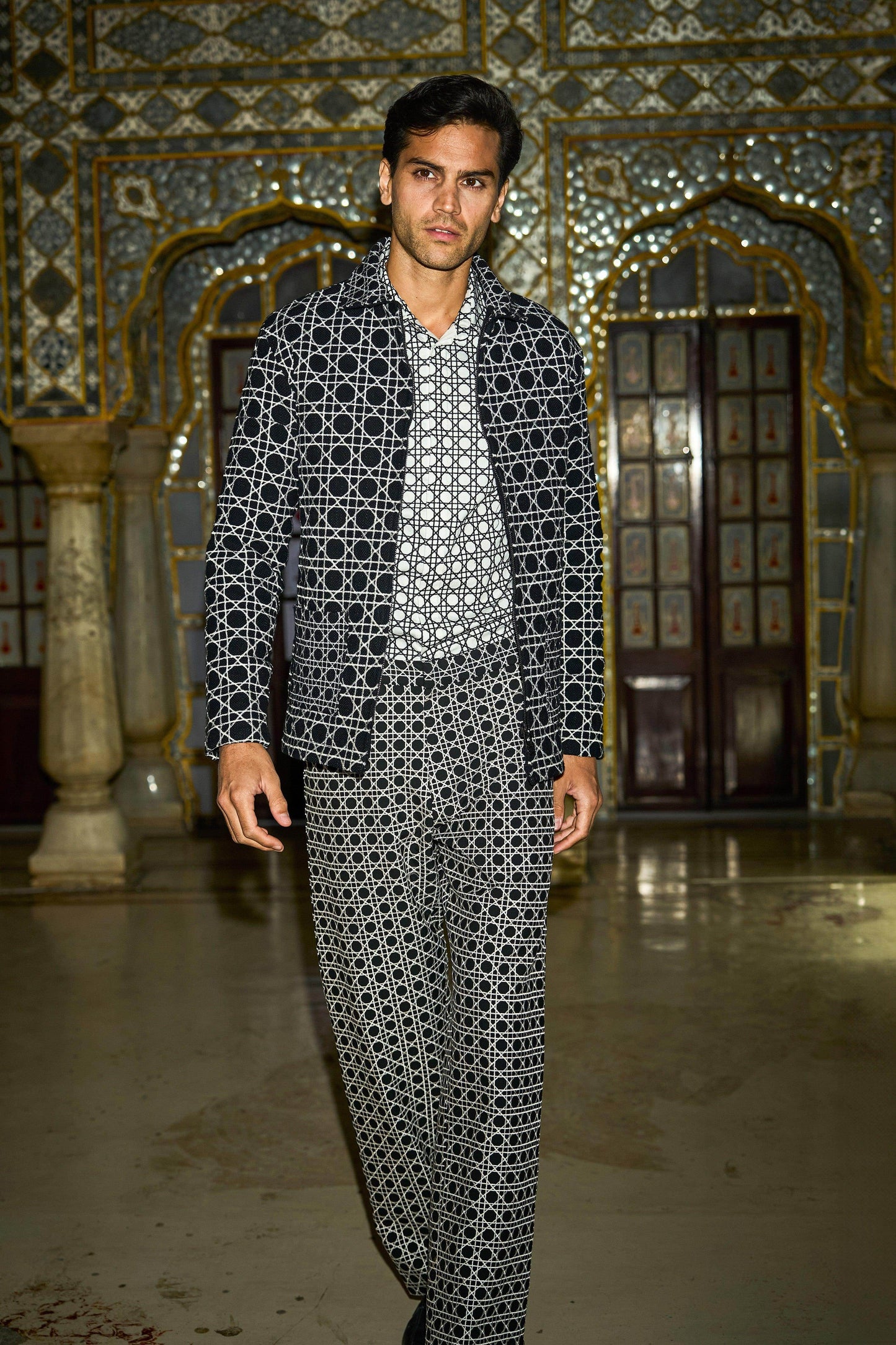 RATTAN EMBROIDERED TROUSER - dash and dot