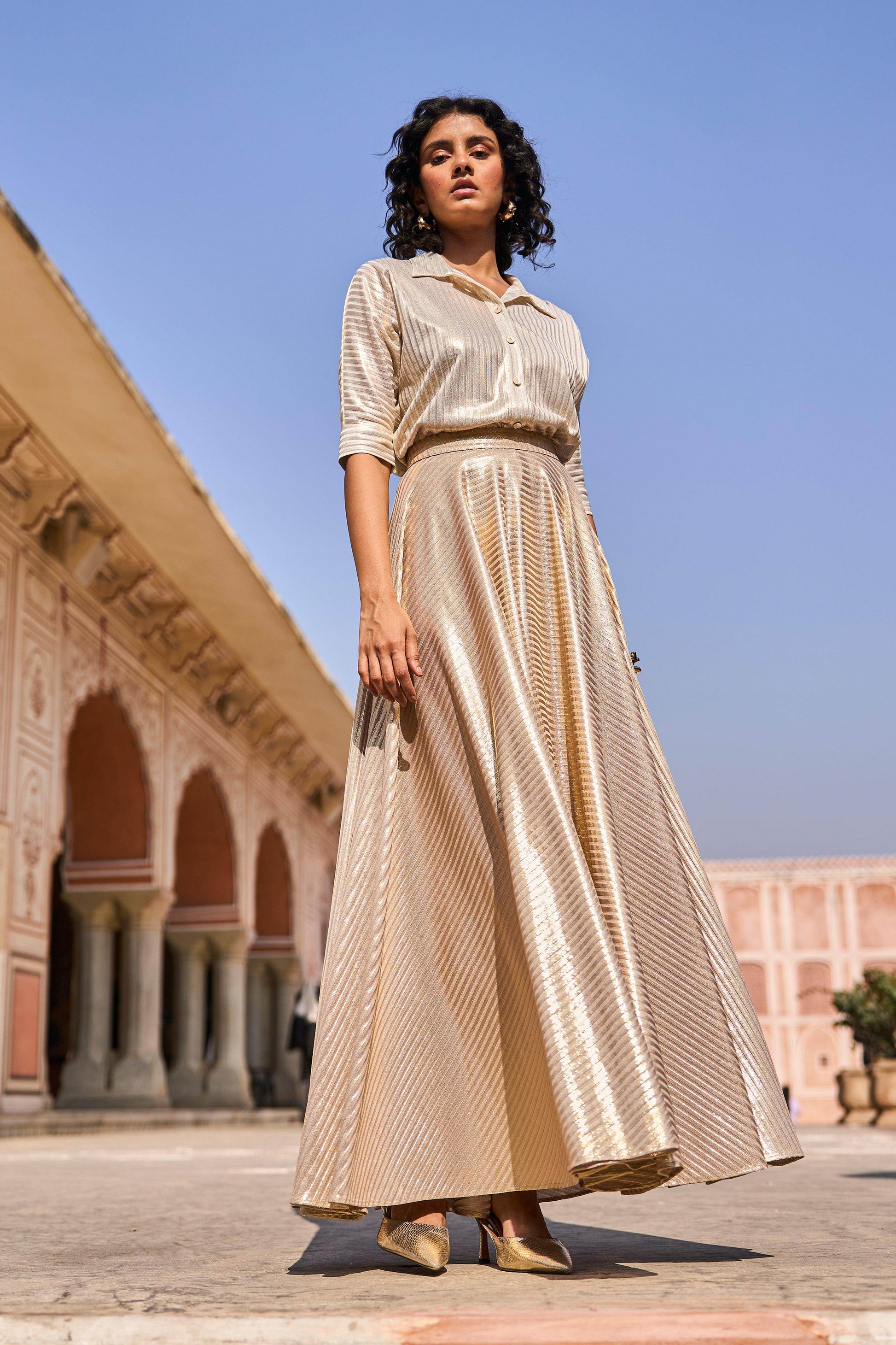 TEXTURED LAMÉ MAXI SKIRT - dash and dot