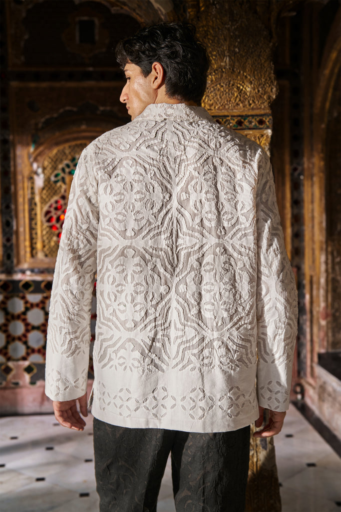 CUTWORK APPLIQUÉ SHIRT dash and dot