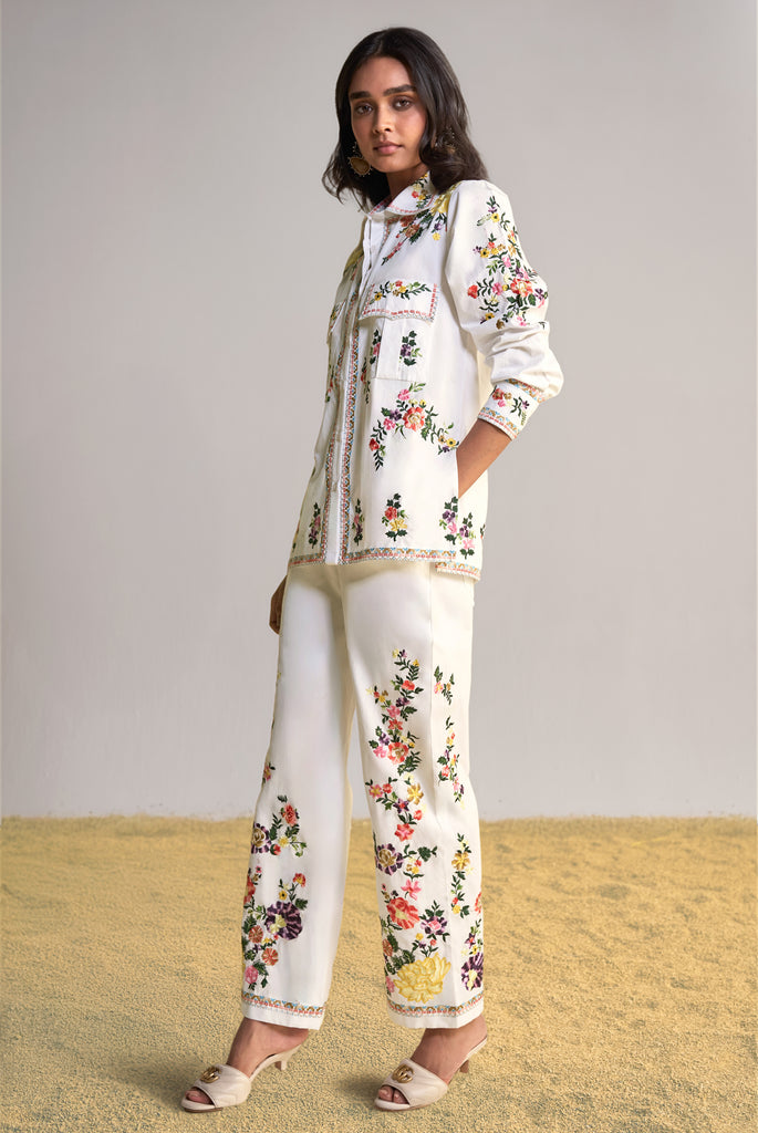 PLACEMENT FLORAL EMBROIDERED POPLIN PANT dash and dot