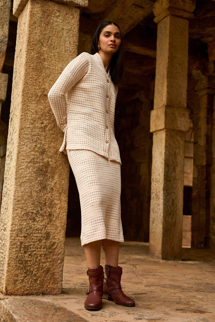 TEXTURED KNIT SKIRT - dash and dot dash and dot