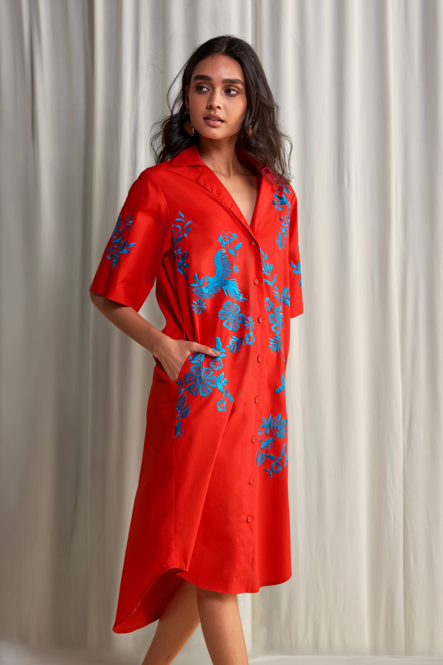PLACEMENT EMBROIDERED SHIRT DRESS
