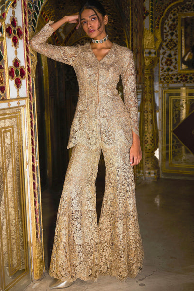 EMBROIDERED LACE PEPLUM SET - dash and dot