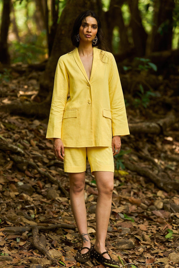 YELLOW LINEN BLAZER - dash and dot dash and dot