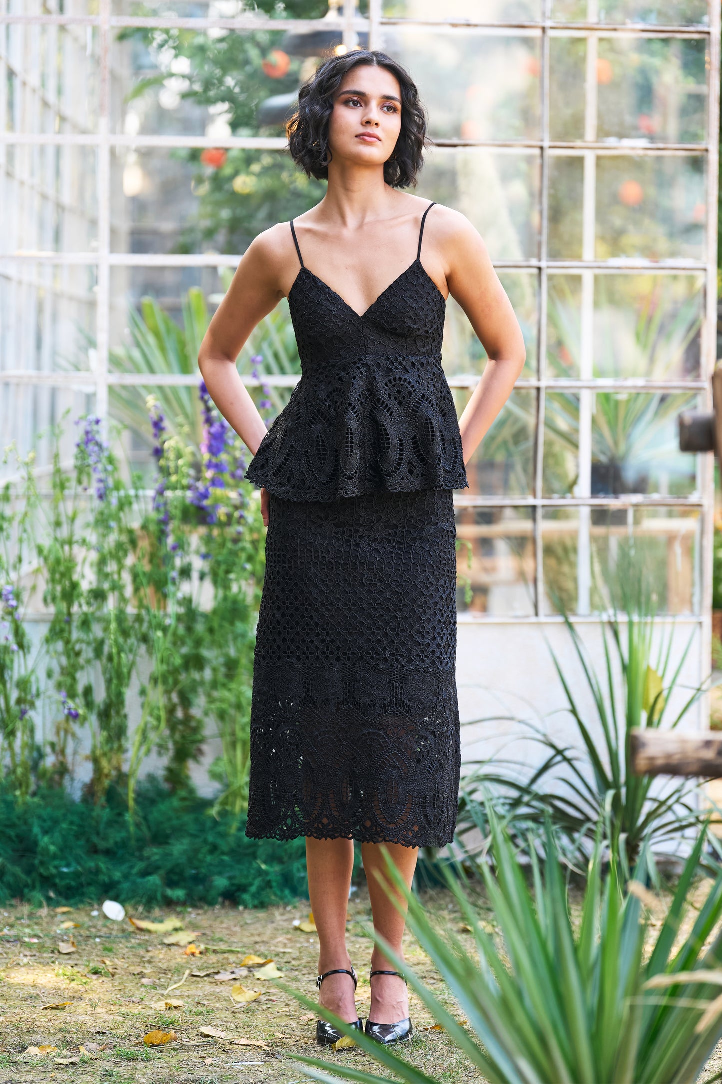 METALLIC LACE PEPLUM TOP