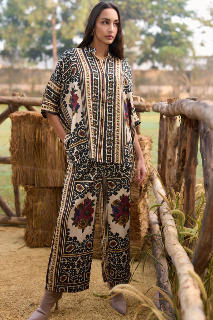 BAROQUE PRINTED BOXY SHIRT & STRAIGHT-CUT PANT SET dash and dot