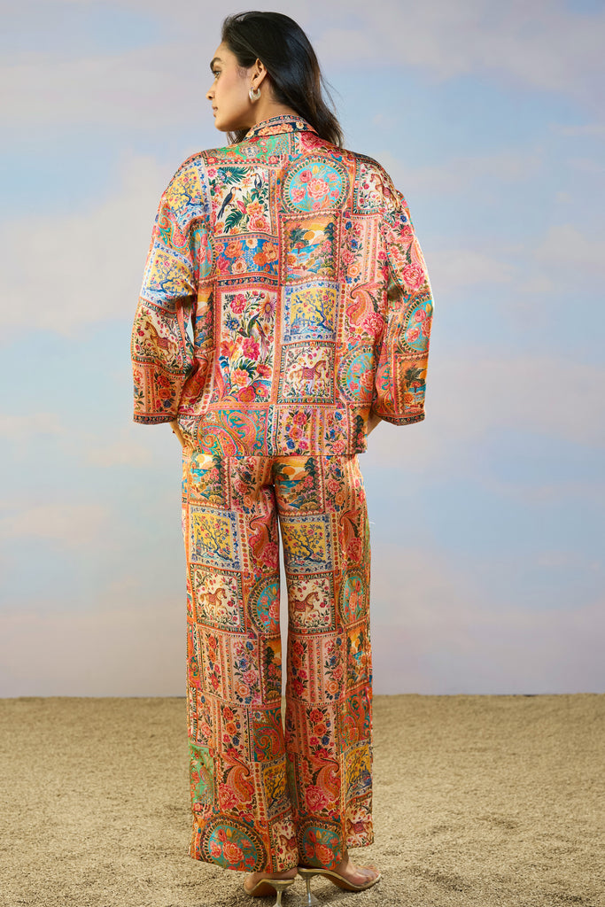 ORNAMENTAL PRINT SHIRT dash and dot