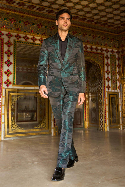 TEXTURED JACQUARD SUIT - dash and dot