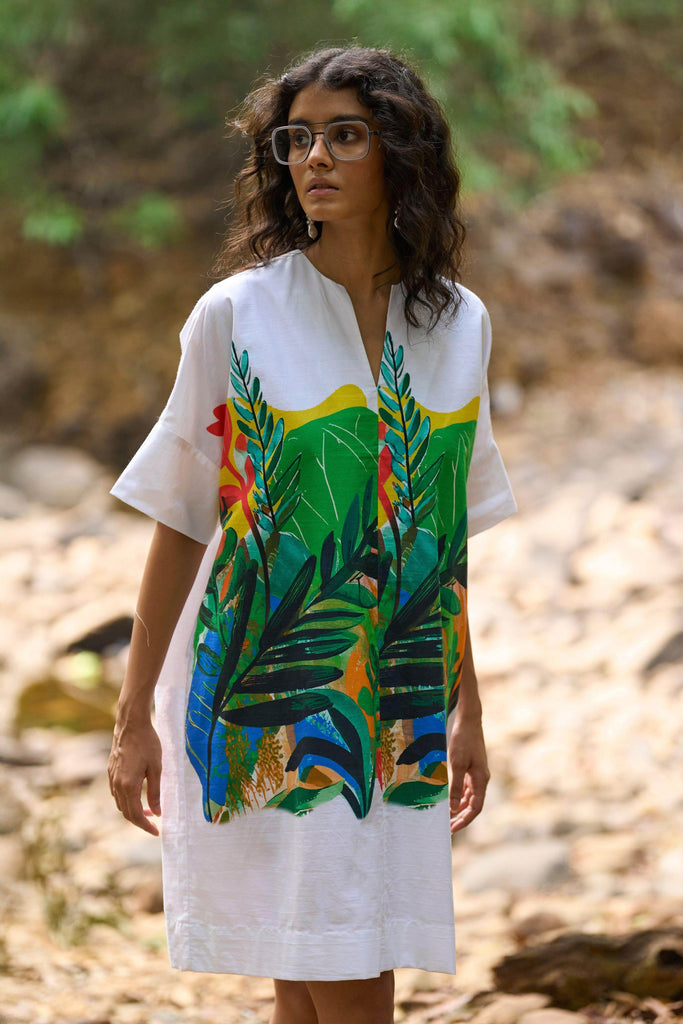 GRAPHIC PRINT SHIRT DRESS - dash and dot dash and dot