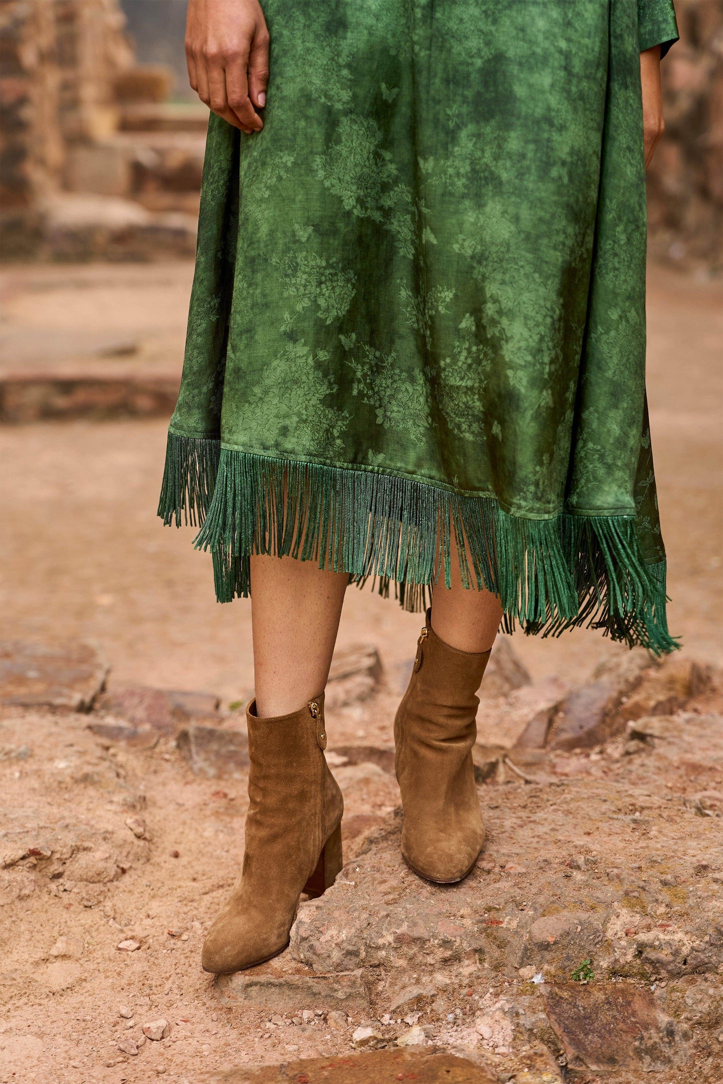 JACQUARD FRINGE MIDI SHIRT DRESS - dash and dot