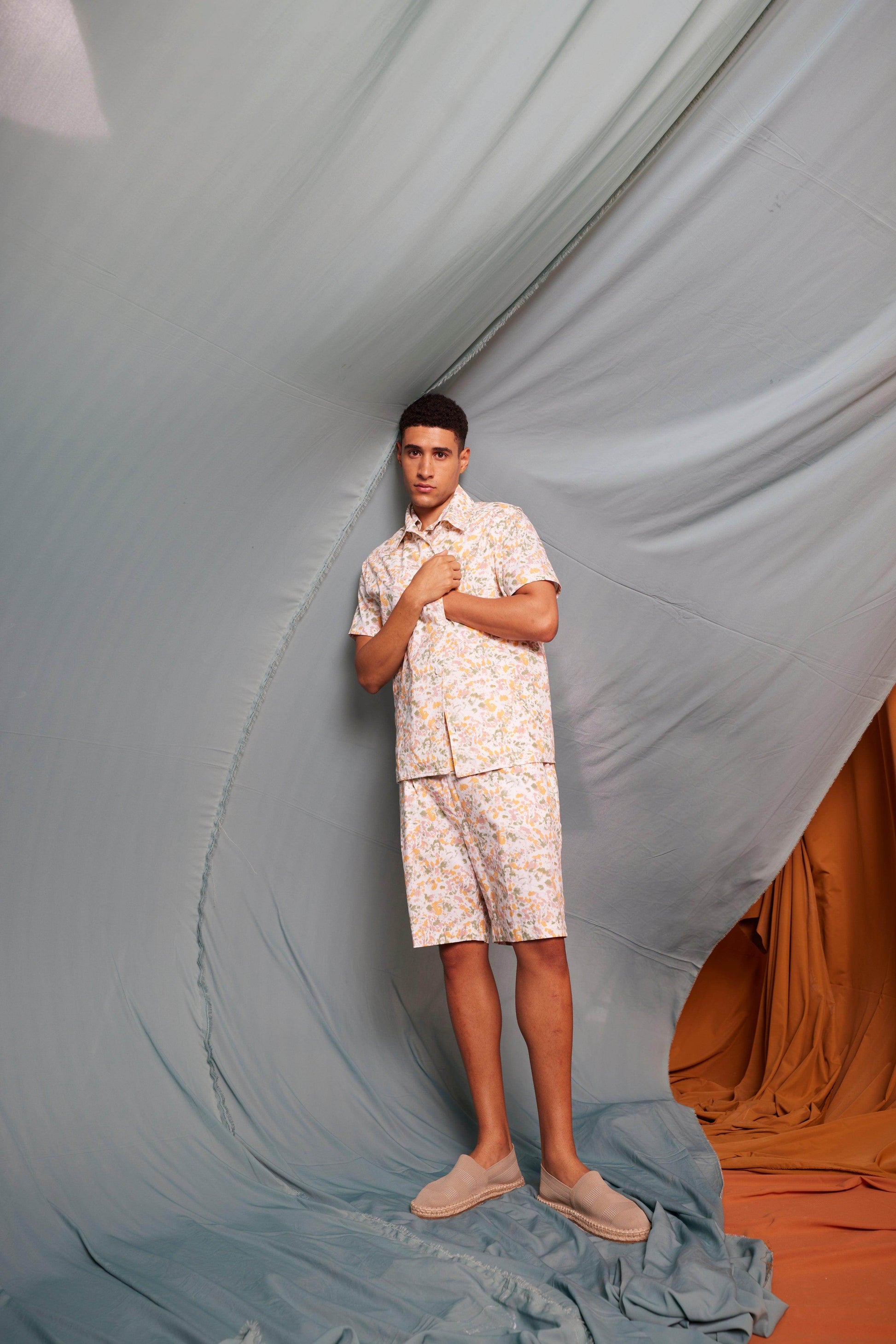 PRINTED SHORTS SHIRT - dash and dot