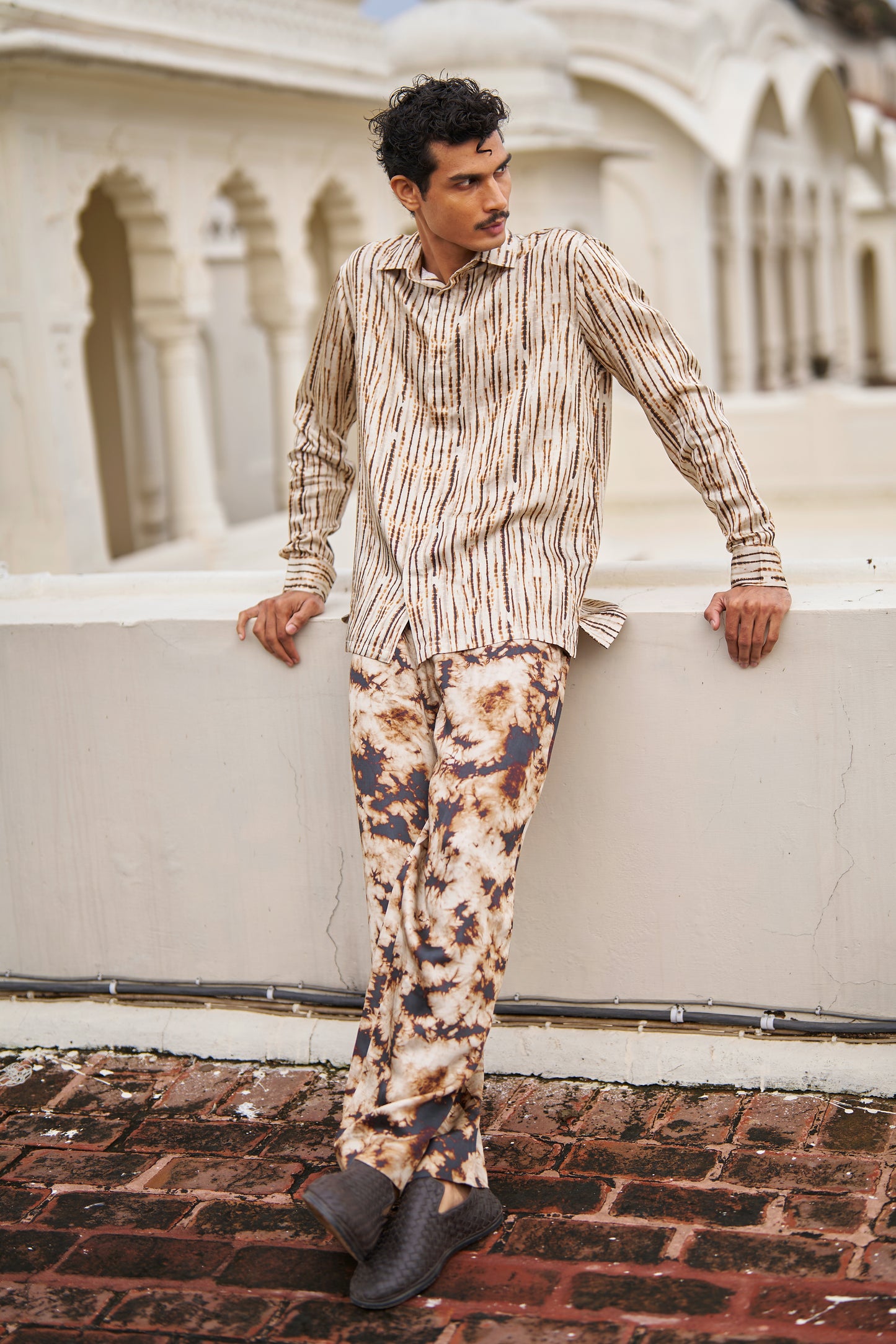 TIE-DYE STRIPE SHIRT