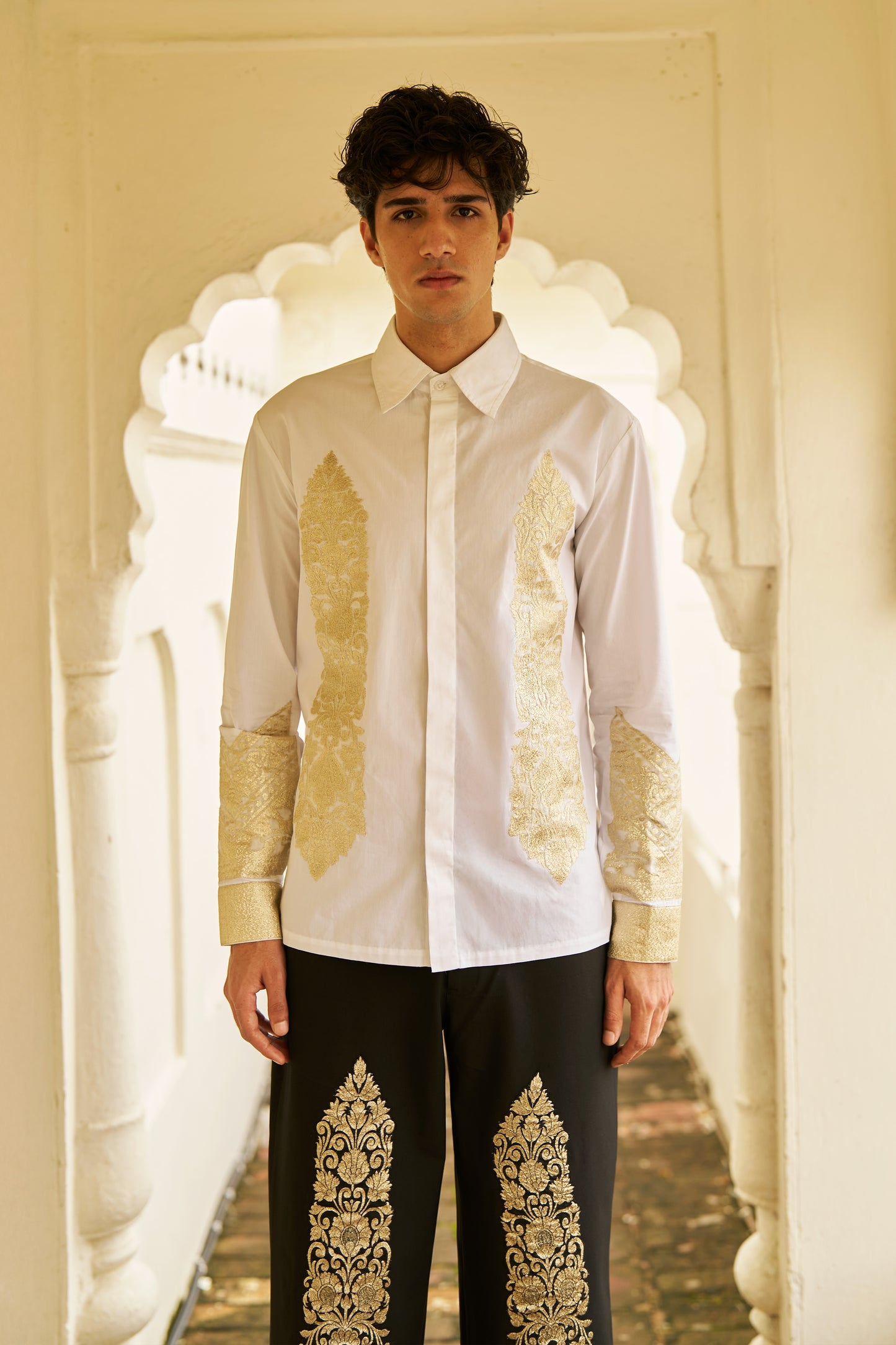 WHITE BROCADE PATCH SHIRT