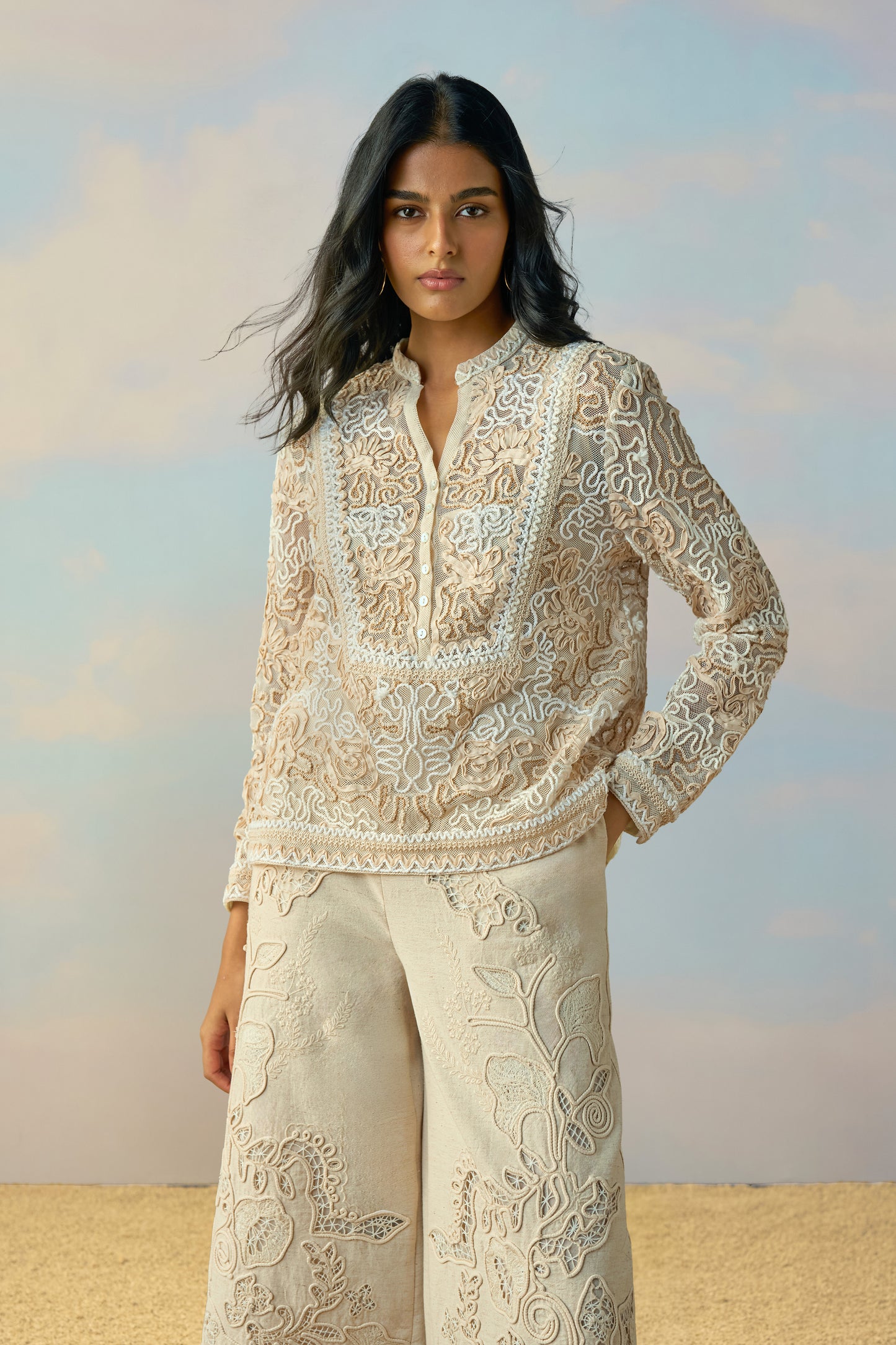 CUTWORK EMBROIDERED LINEN PANT