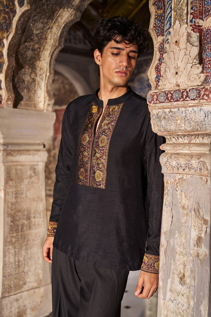 BENARES BORDER APPLIQUÉ SHIRT dash and dot