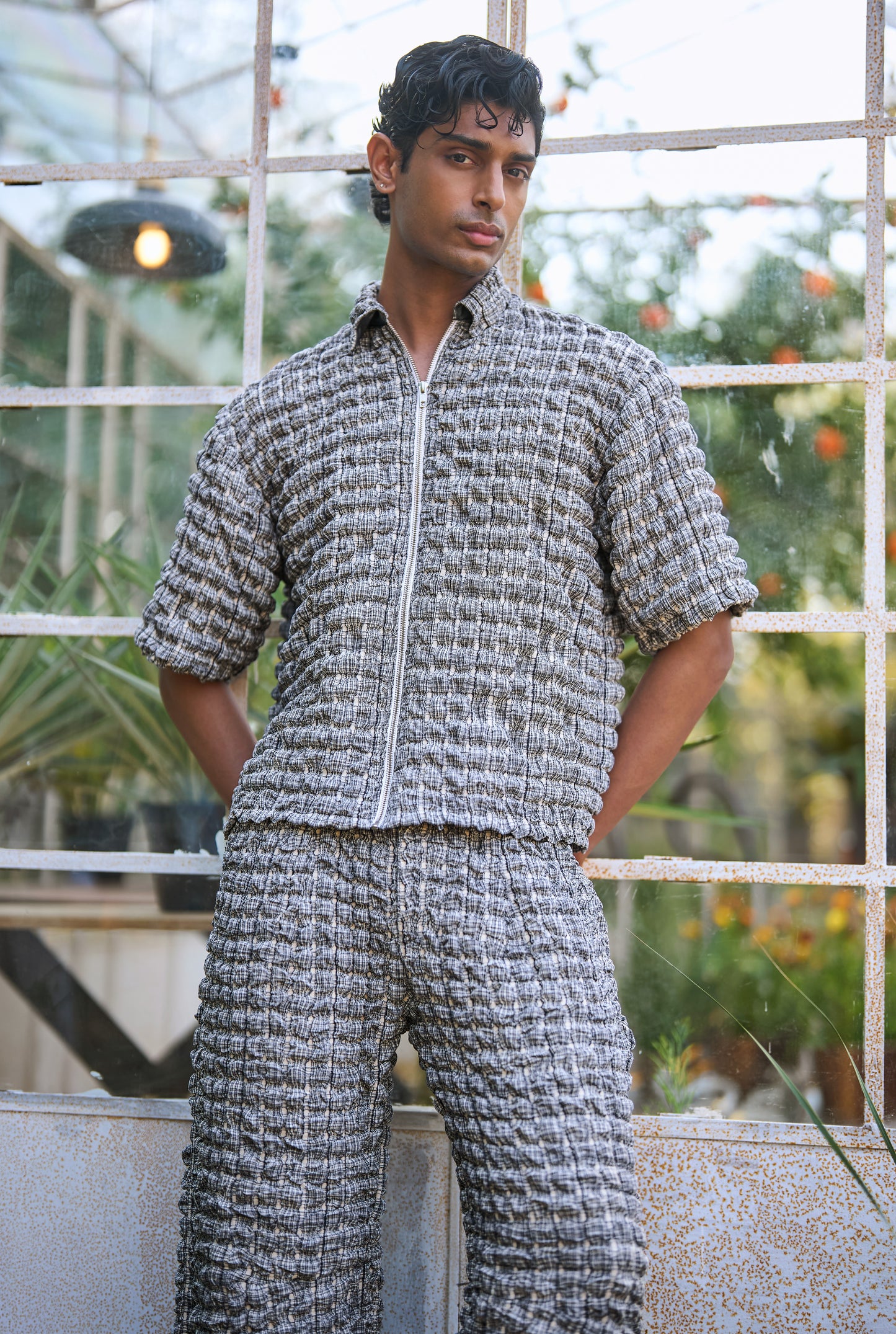 BUBBLE JACQUARD KNIT PANT