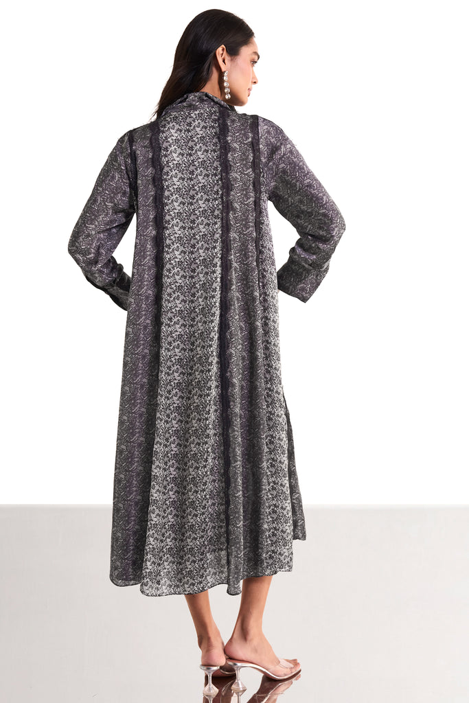 MONOCHROME PRINTED LACE MIDI dash and dot