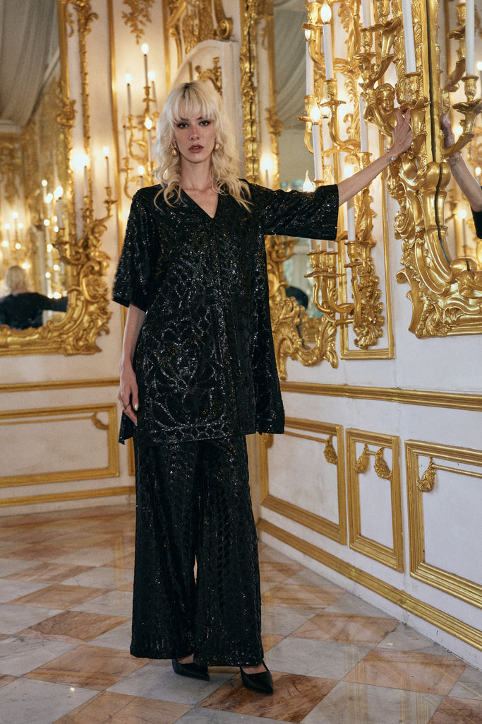 BLACK SEQUIN EMBROIDERED TOP dash and dot
