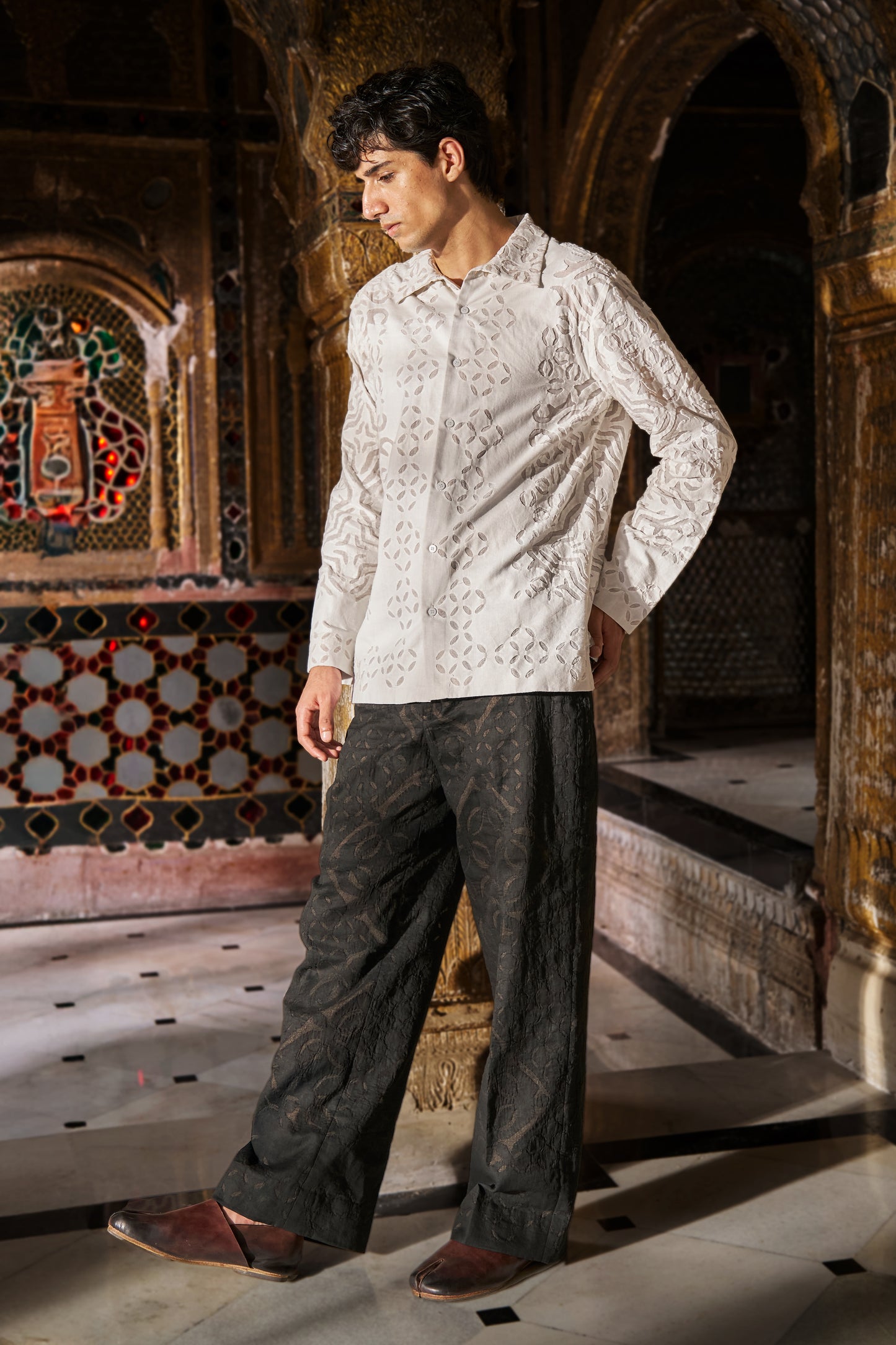 CUTWORK APPLIQUÉ PANT SET