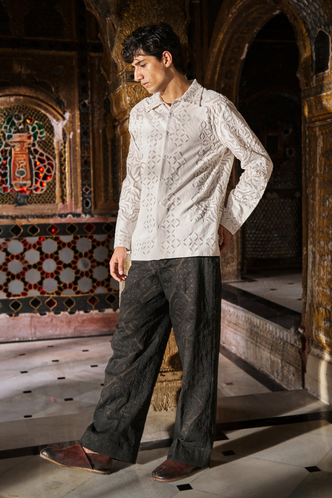 CUTWORK APPLIQUÉ PANT SET dash and dot