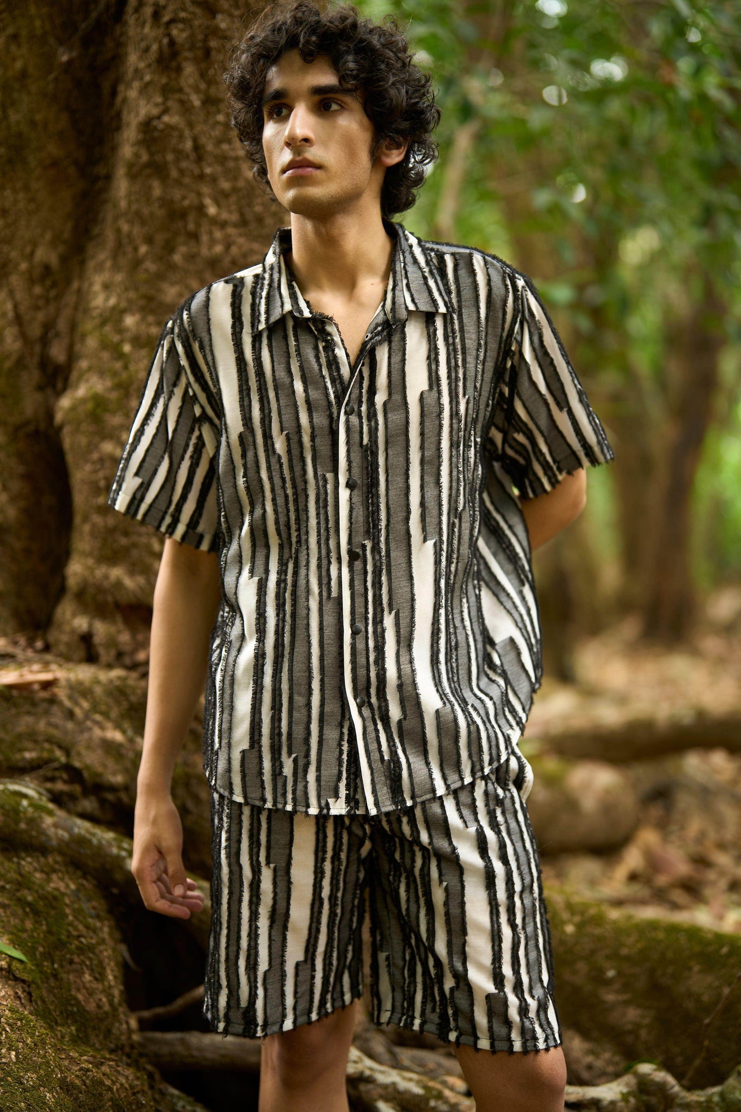 TEXTURED STRIPE SET - dash and dot