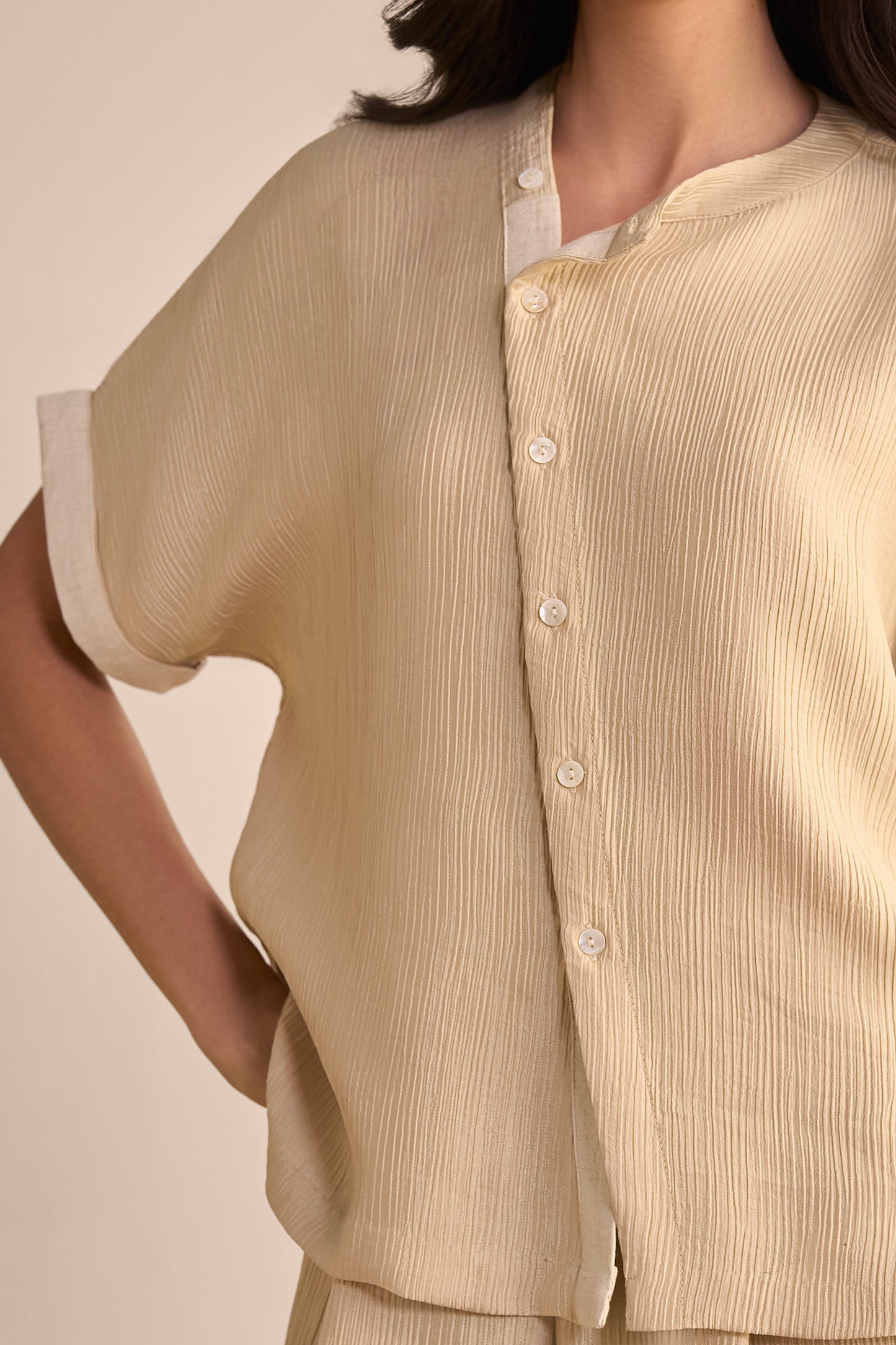 TEXTURED ASYMMETRIC SHIRT