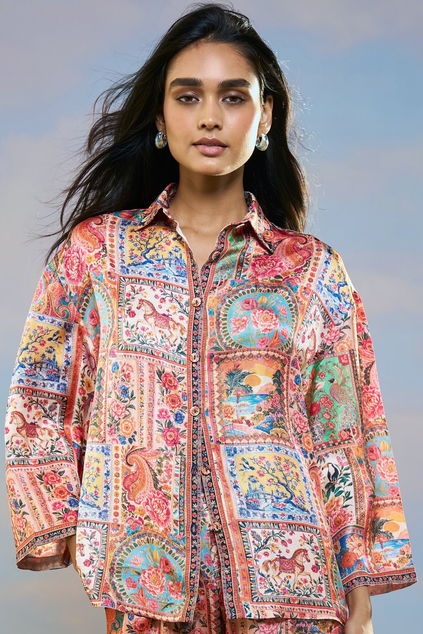 ORNAMENTAL PRINT SHIRT