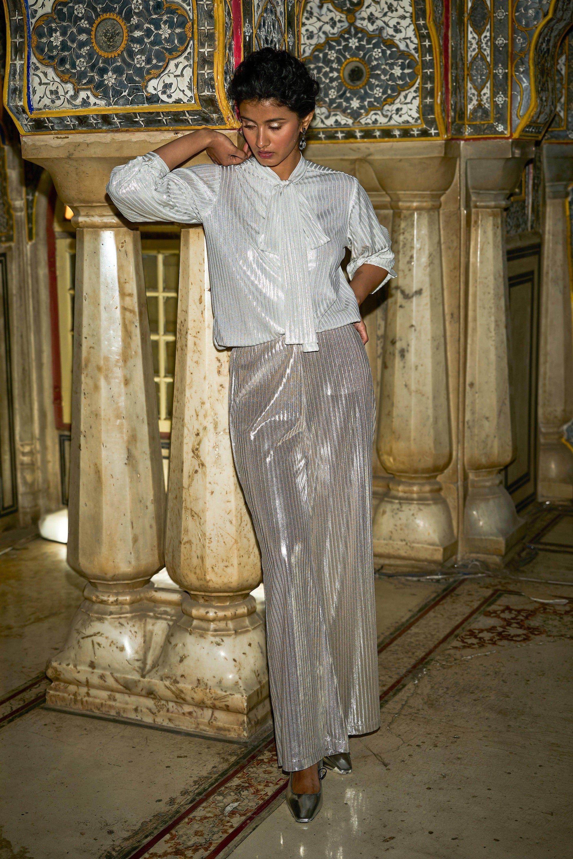 TEXTURED LAMÉ PANT SET - dash and dot