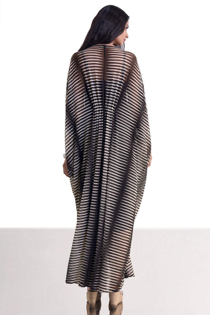 MONOCHROME KNITTED KAFTAN dash and dot