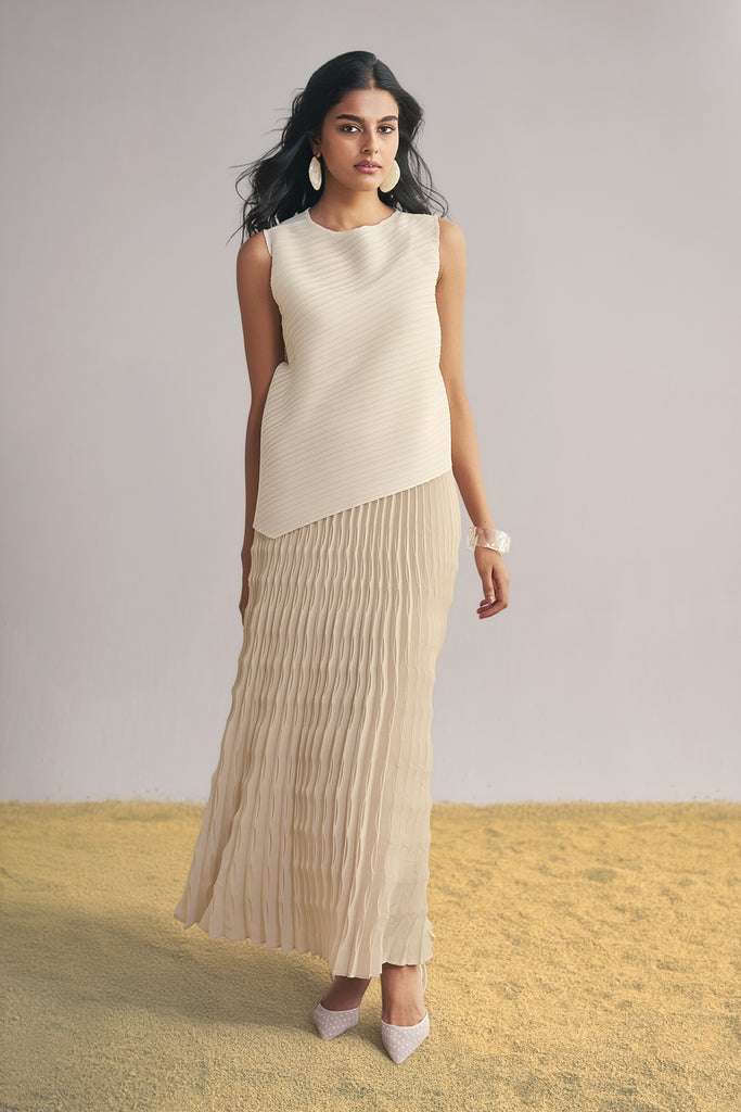 IRREGULAR PLEATED MAXI SKIRT dash and dot